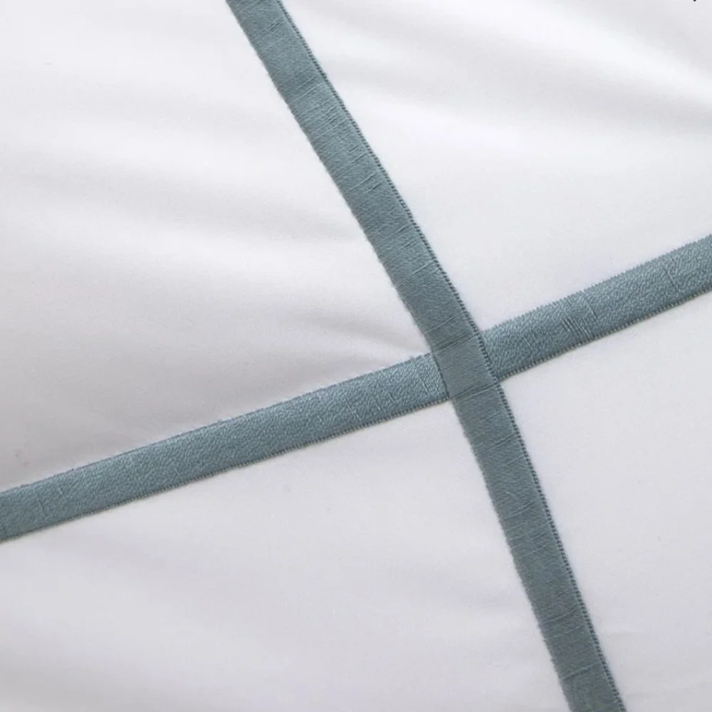 Yves Delorme Athena Duvet Cover Full/Queen